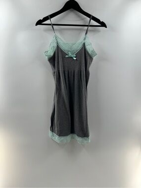 Simply Chic Gray Ribbed Lace Sleep Dress – Women's Medium